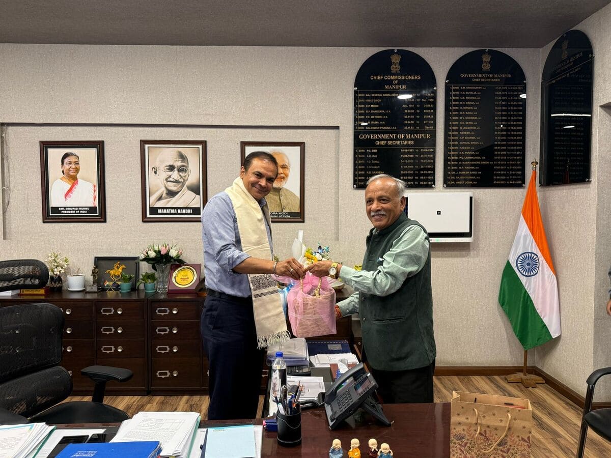 Hon’ble Vice-Chancellor, CAU, Imphal paid a courtesy call on Shri Prashant Kumar Singh, Chief Secretary, Government of Manipur, on May 2, 2025