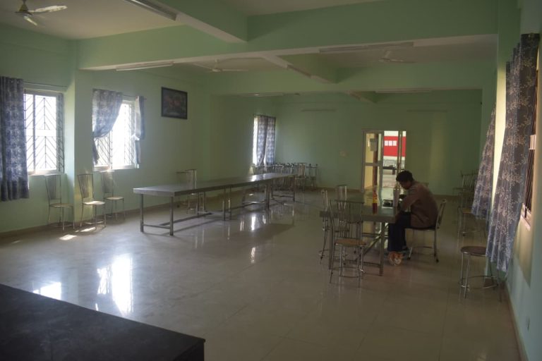 WhatsApp Image 2025-12-06 at 12.40.39 (2)