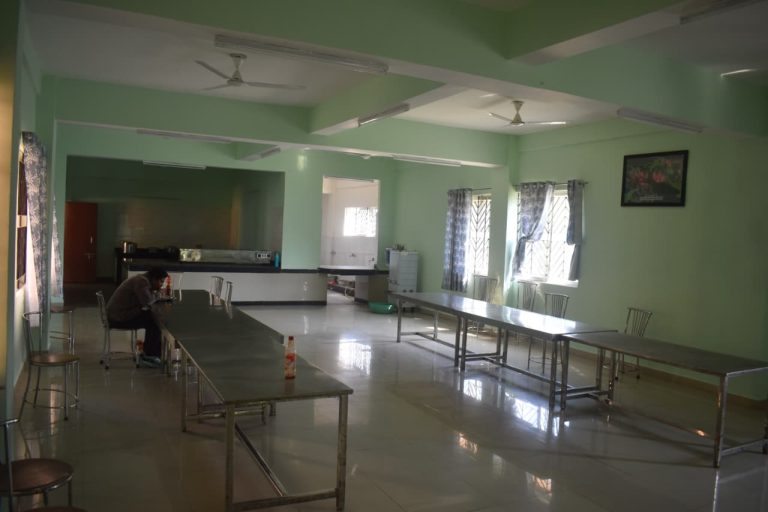 WhatsApp Image 2025-12-06 at 12.40.40