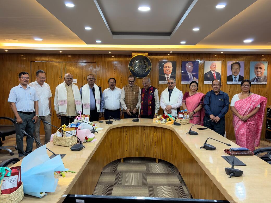 Hon’ble VC, CAU, Imphal, Dr. Anupam Mishra warmly welcomed DG, Northeast Centre for Technology Application and Reach (NECTAR), Dr. Arun Kumar Sarma